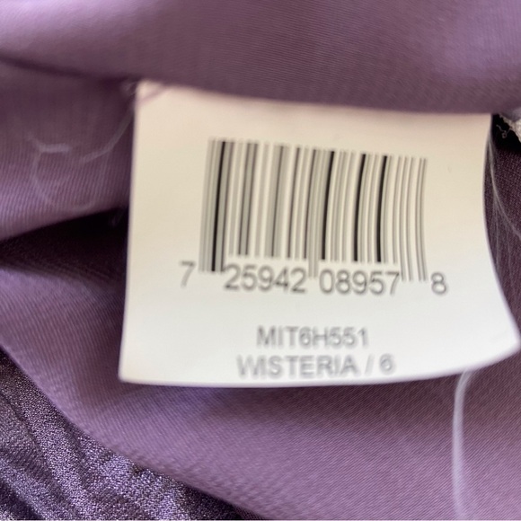 Stunning BCBGMAXAZRIA mini dress purple metallic dress silky bodycon wisteria 6 - Picture 11 of 15